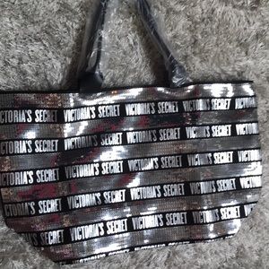 Victoria’s Secret Tote!